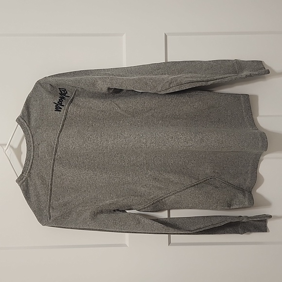 Grey Volcom shirt - Picture 2 of 11